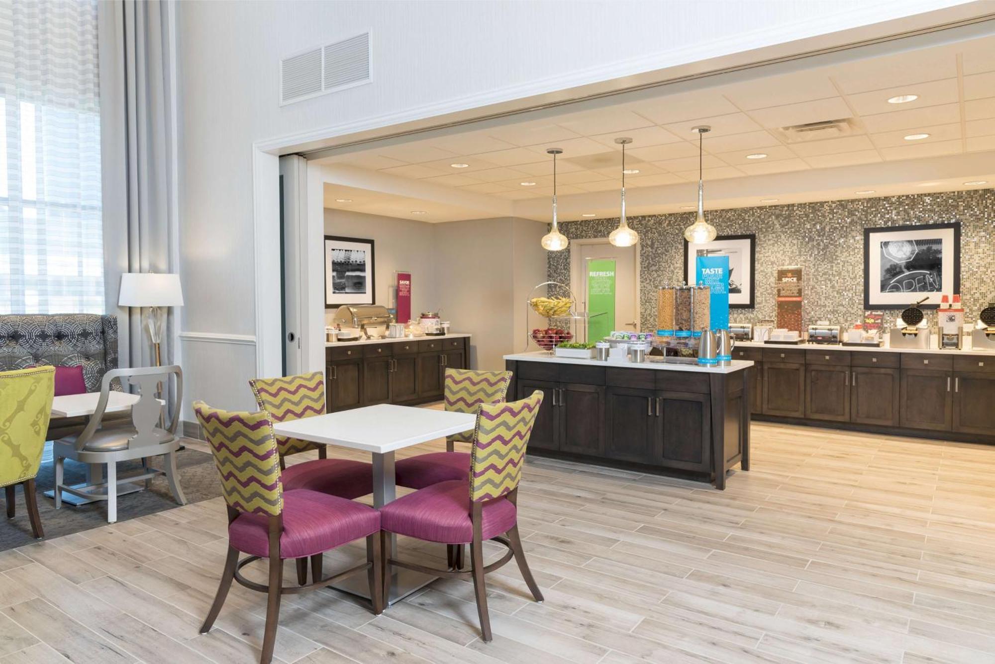 Hampton Inn & Suites By Hilton Chicago Schaumburg Il Exteriör bild