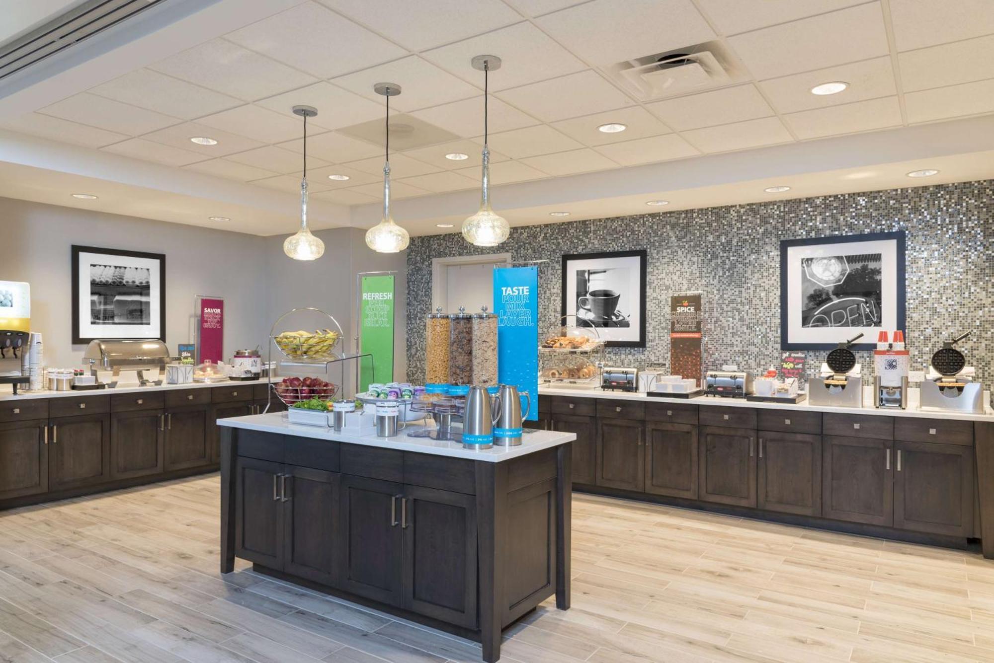 Hampton Inn & Suites By Hilton Chicago Schaumburg Il Exteriör bild